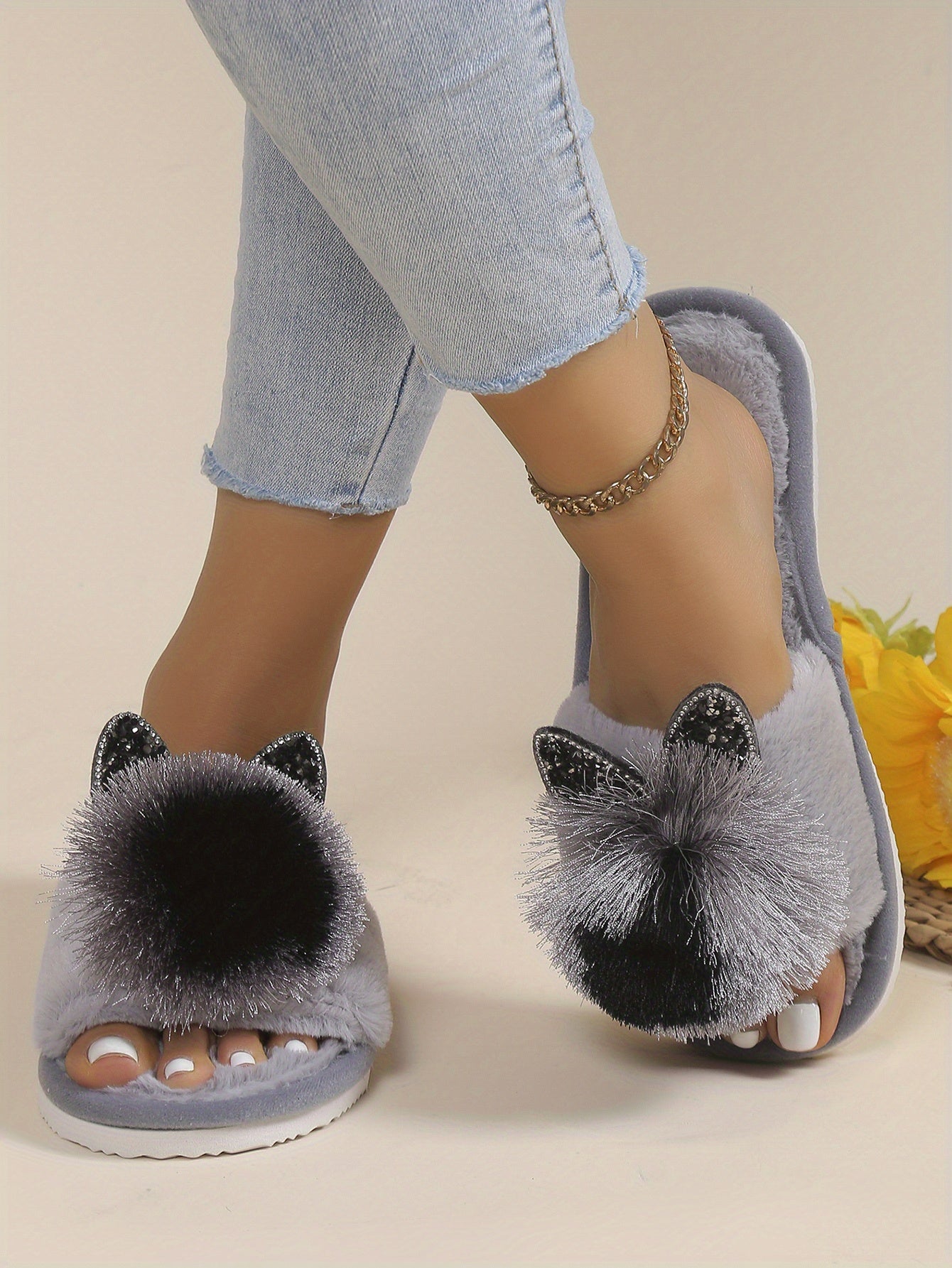 Cozy Cartoon Women's Slippers - All-Season Plush Indoor Shoes with Soft EVA Sole, Machine Washable