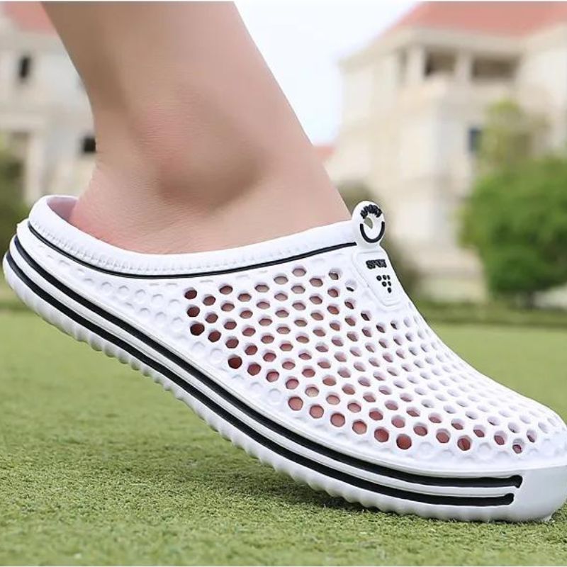 Unisex Trendy Beach Slippers