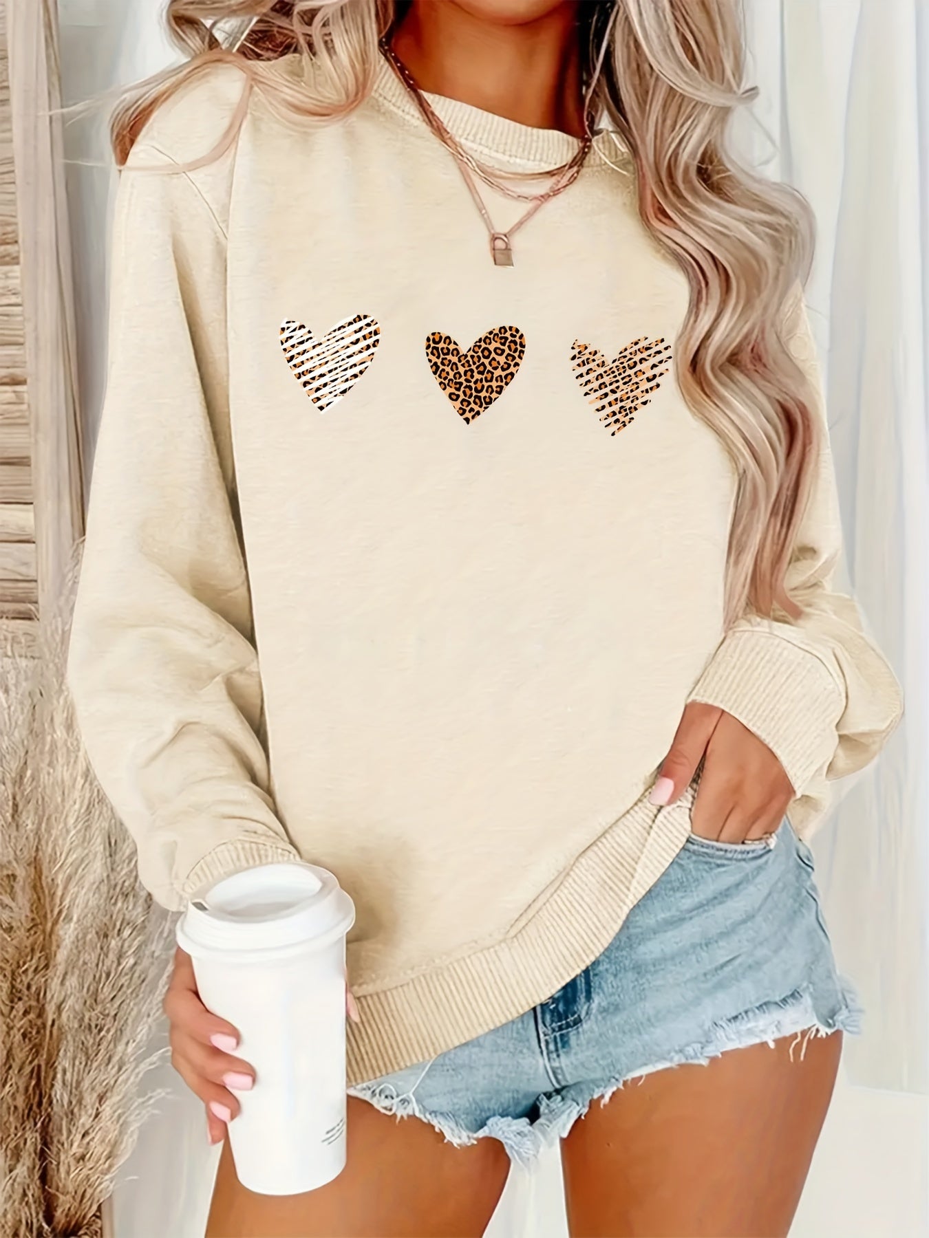 Leopard Heart Print Pullover Sweatshirt, Casual Long Sleeve Crew Neck Sweatshirt For Fall & Winter, Women's Clothing