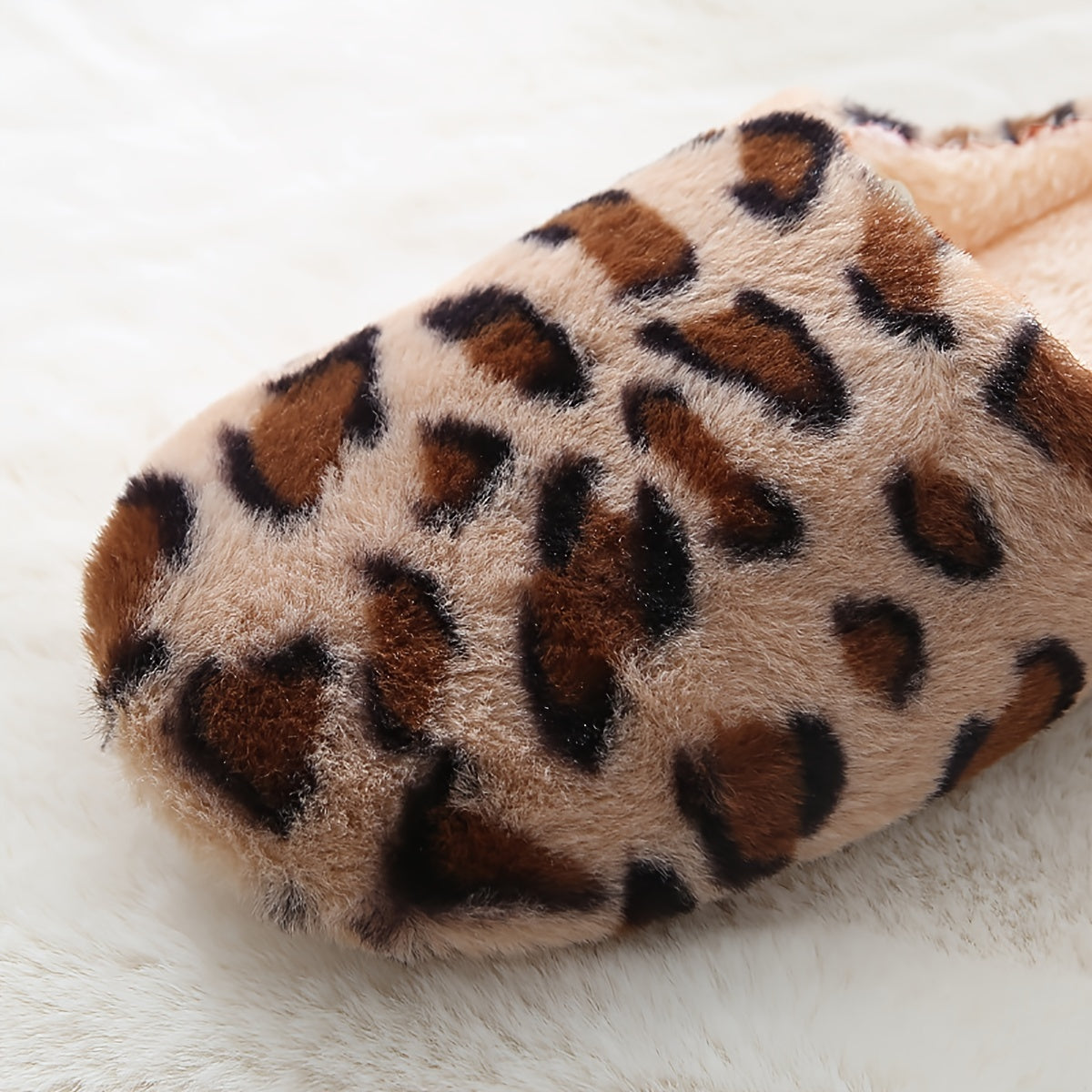 Women's Fluffy Home Slippers, Soft & Comfortable Leopard Pattern Indoor Slides