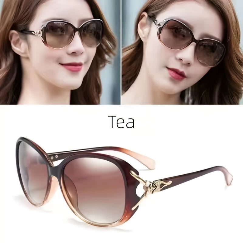 Trendy Polarized  Luxury Fox Fashion Round Driving Hiking Eyewear For Women fashion glasses