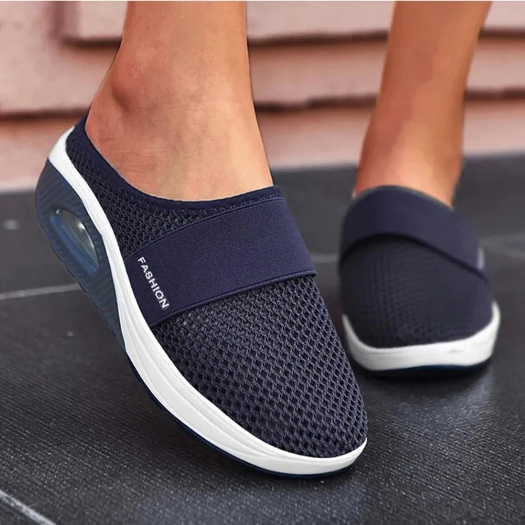 Women's Closed Toe Slip-On Slippers