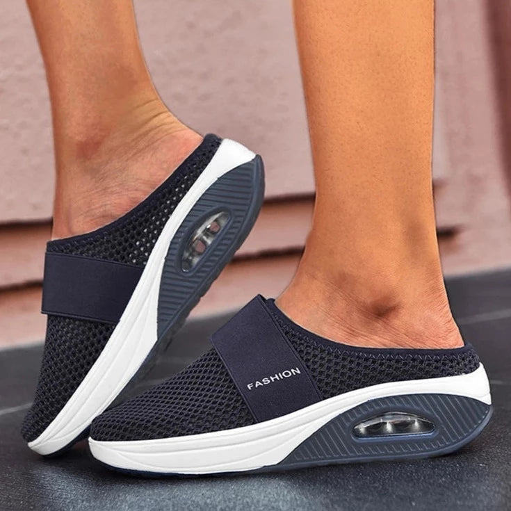 Women's Closed Toe Slip-On Slippers