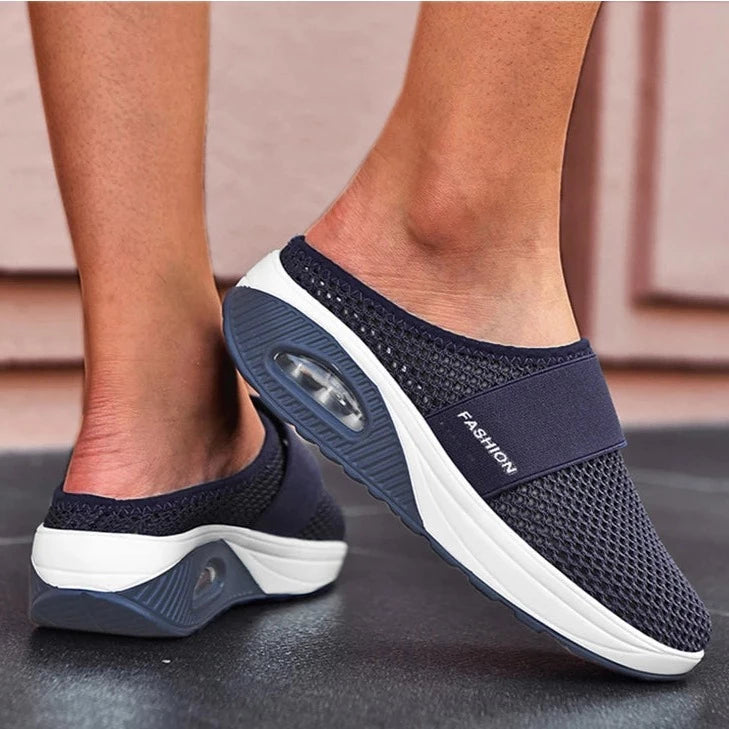 Women's Closed Toe Slip-On Slippers