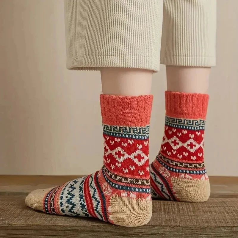 5 Pairs Women's Striped Pattern Cashmere Socks