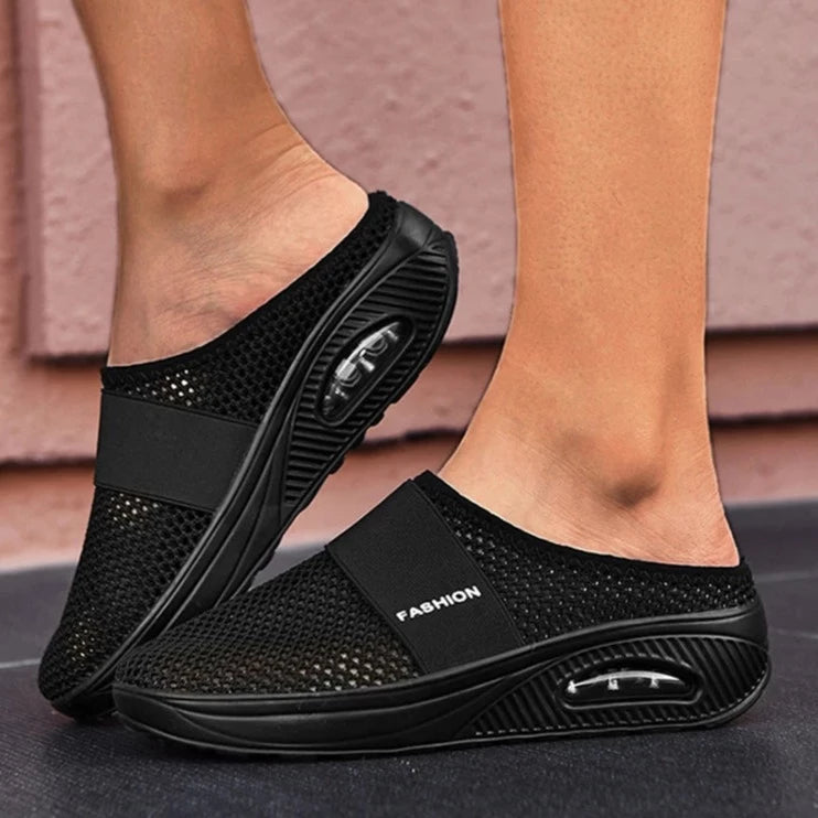 Women's Closed Toe Slip-On Slippers