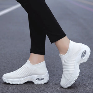 Women's Fashionable Thick Sole Socks Sneakers