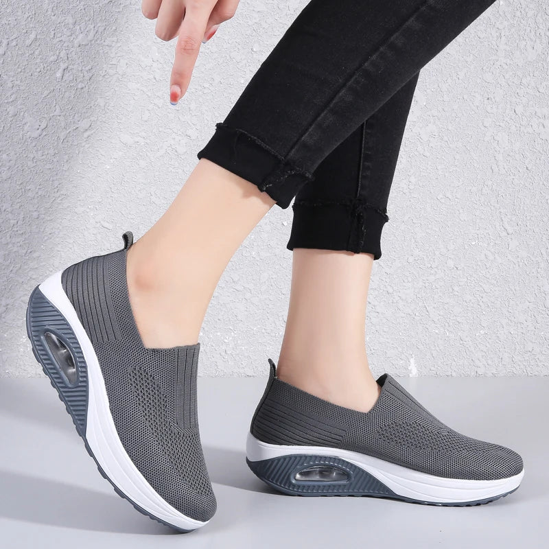 Women's Fashion Breathable Anti Slip Walking Shoes