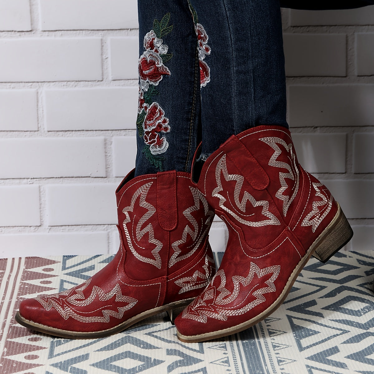 Chic Floral Pointed-Toe Chelsea Booties - Women's V-Cut, Mid Heel, Comfortable Slip-On Western Ankle Boots