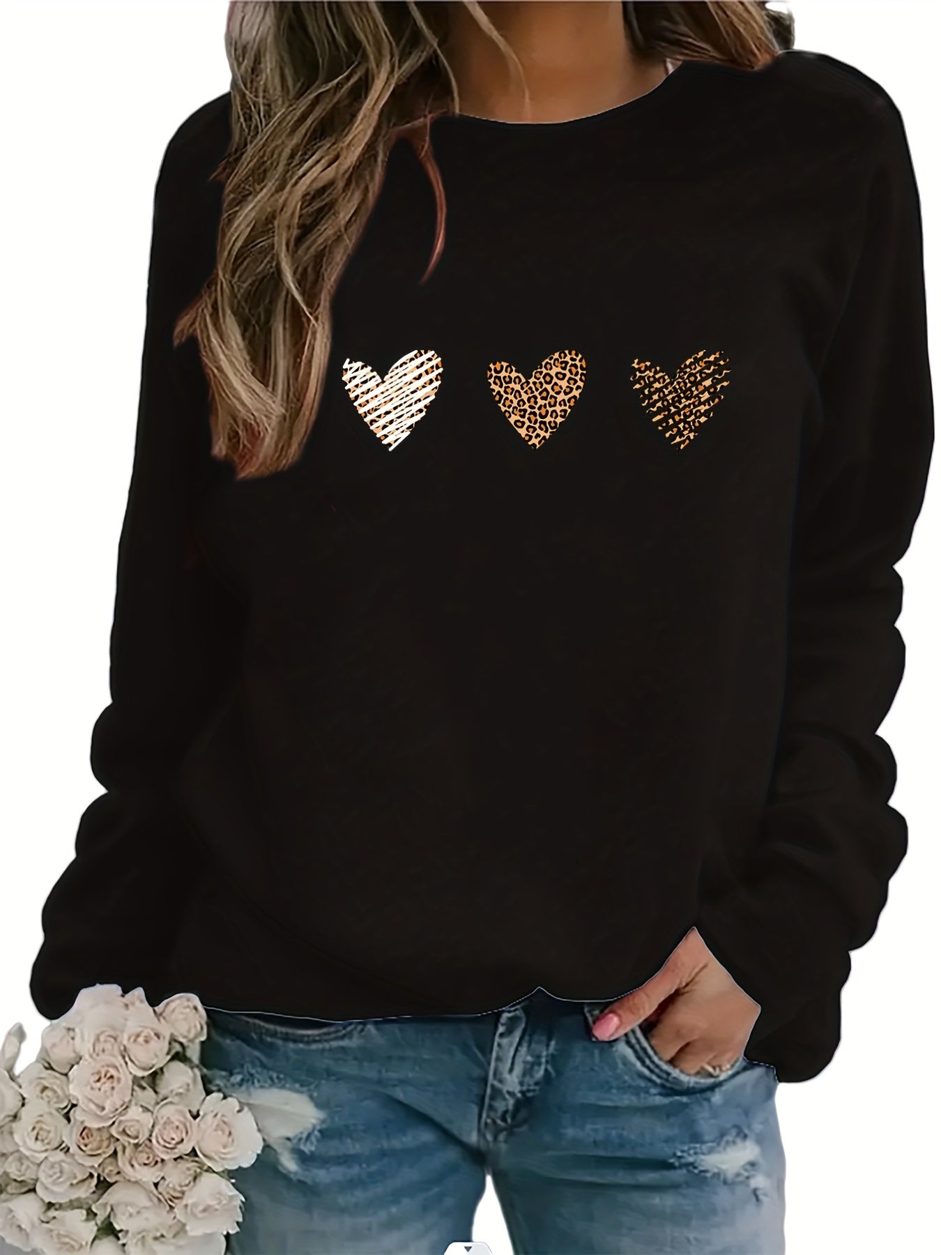 Leopard Heart Print Pullover Sweatshirt, Casual Long Sleeve Crew Neck Sweatshirt For Fall & Winter, Women's Clothing