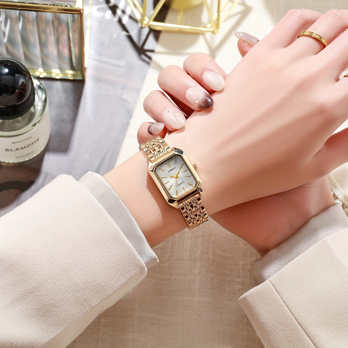 Women's Business Rectangle Quartz Watch Luxury Golden Fashion Analog Wrist Watch For Daily Life