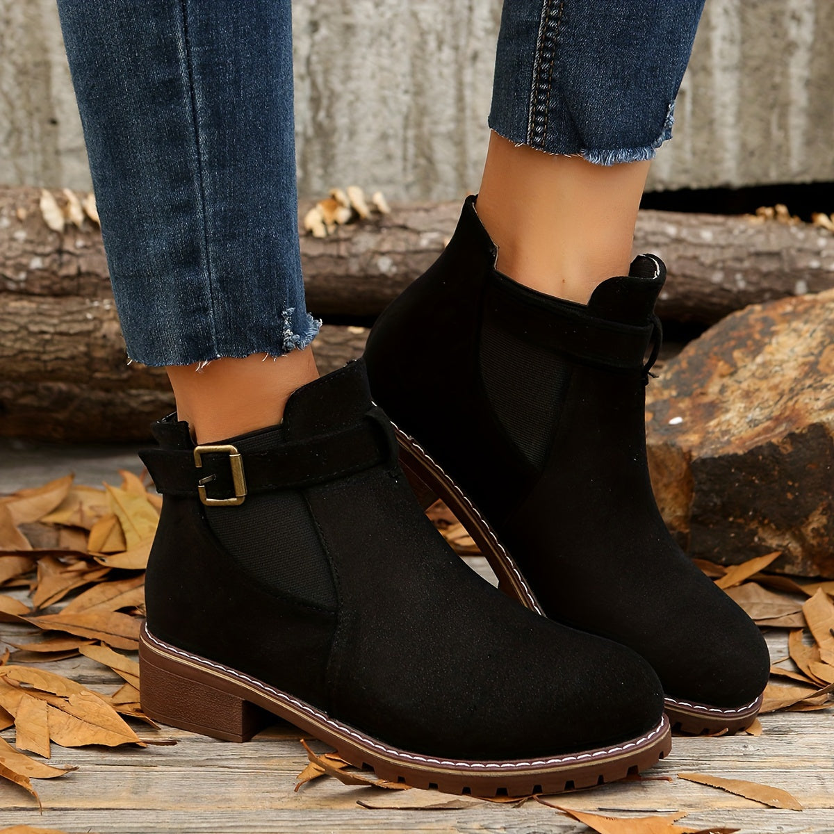 Stylish Women's Retro Slip-On Ankle Boots, Low Heel Fabric Shoes with Round Toe and Durable TPR Sole