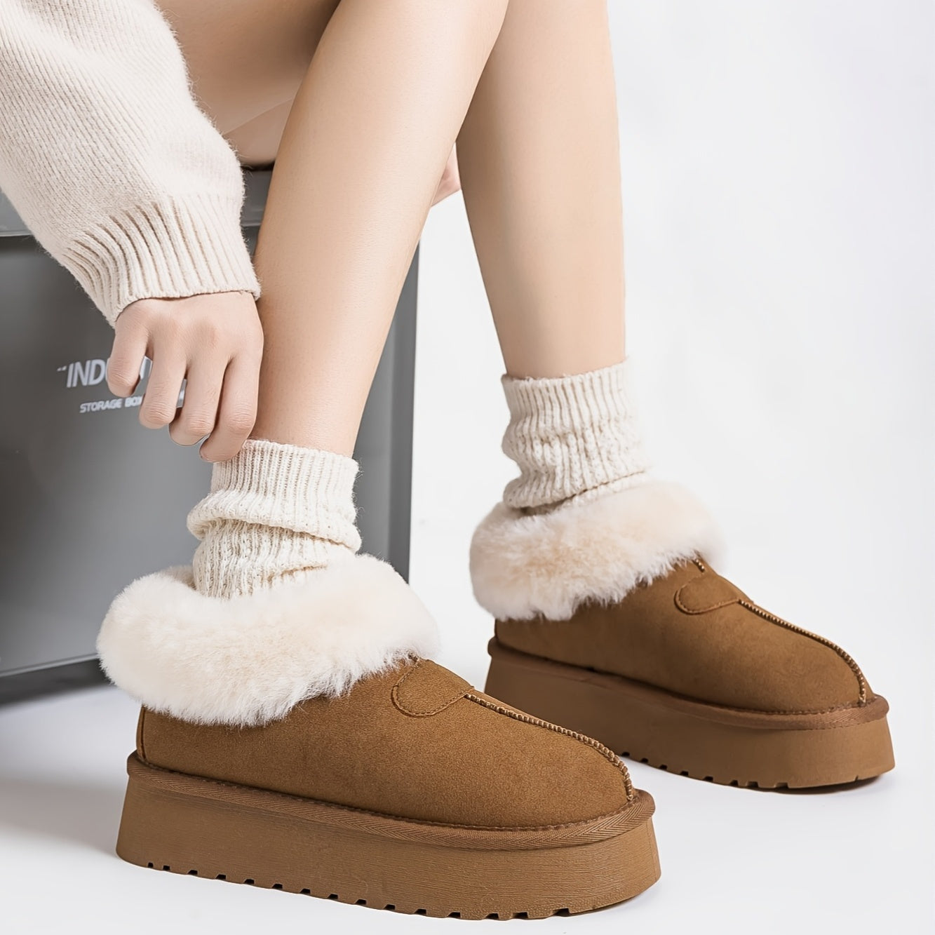 Winter Boots for Women - Fuzzy Memory Foam Platform, Fleece Lined, Anti-Slip, Faux Fur, Warm Outdoor Hiking Boots, Perfect Christmas Gift.